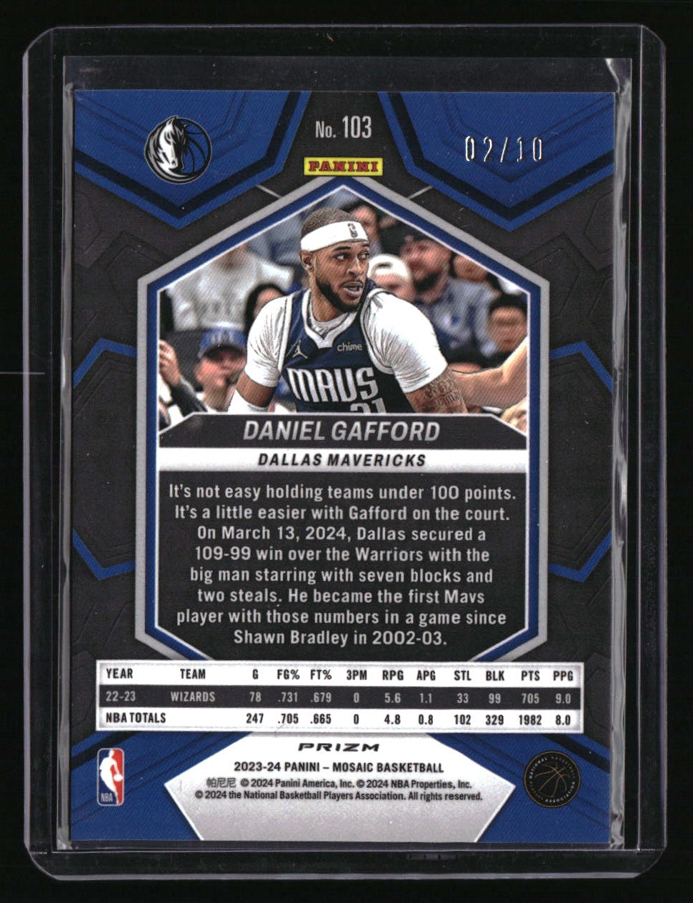 2023-24 Panini Mosaic Daniel Gafford Green Fluorescent #/10